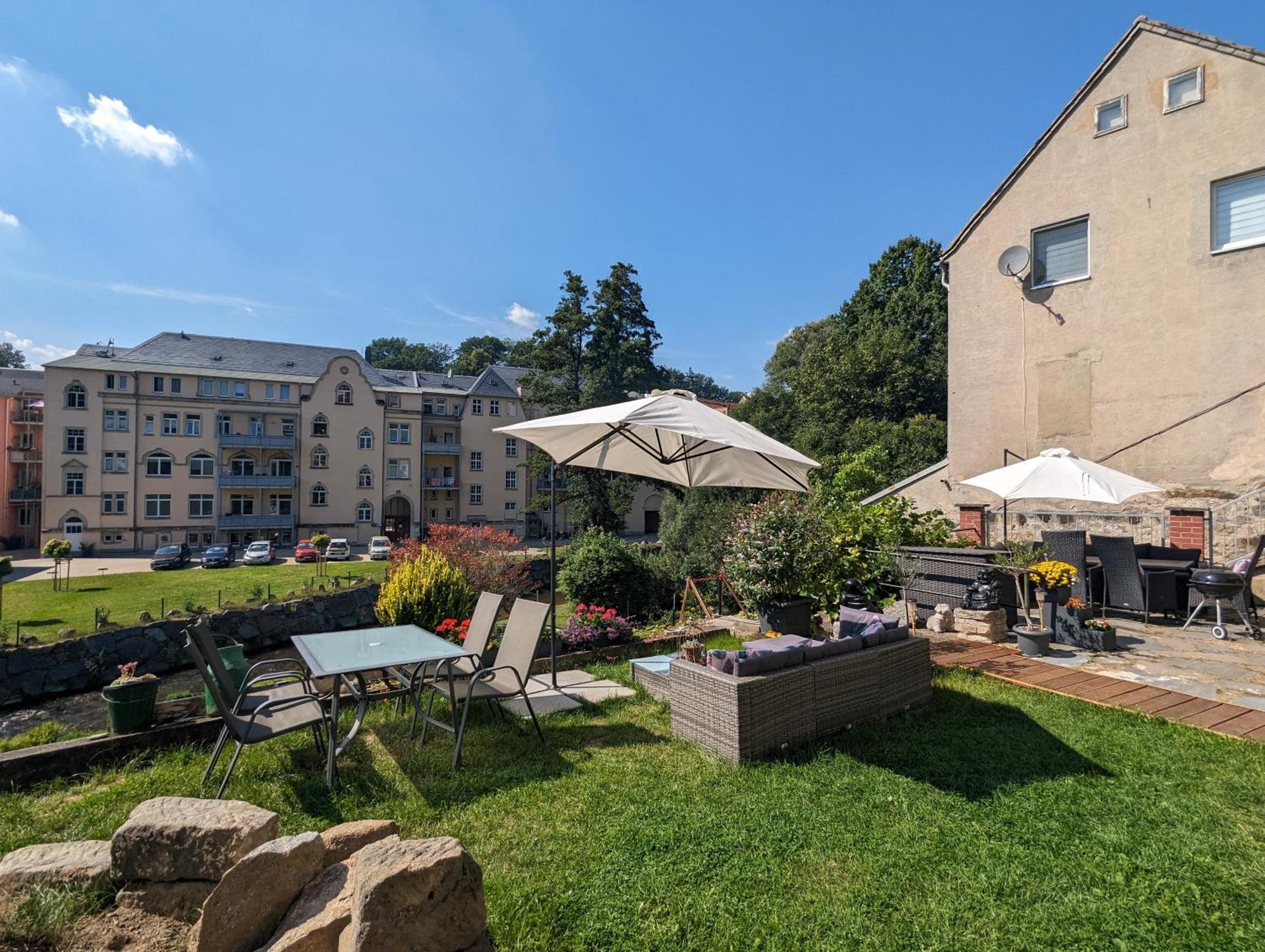 F4 - Urlaubsmagie - Grosse Wohnung Fuer Bis Zu 10 Personen Sebnitz Esterno foto