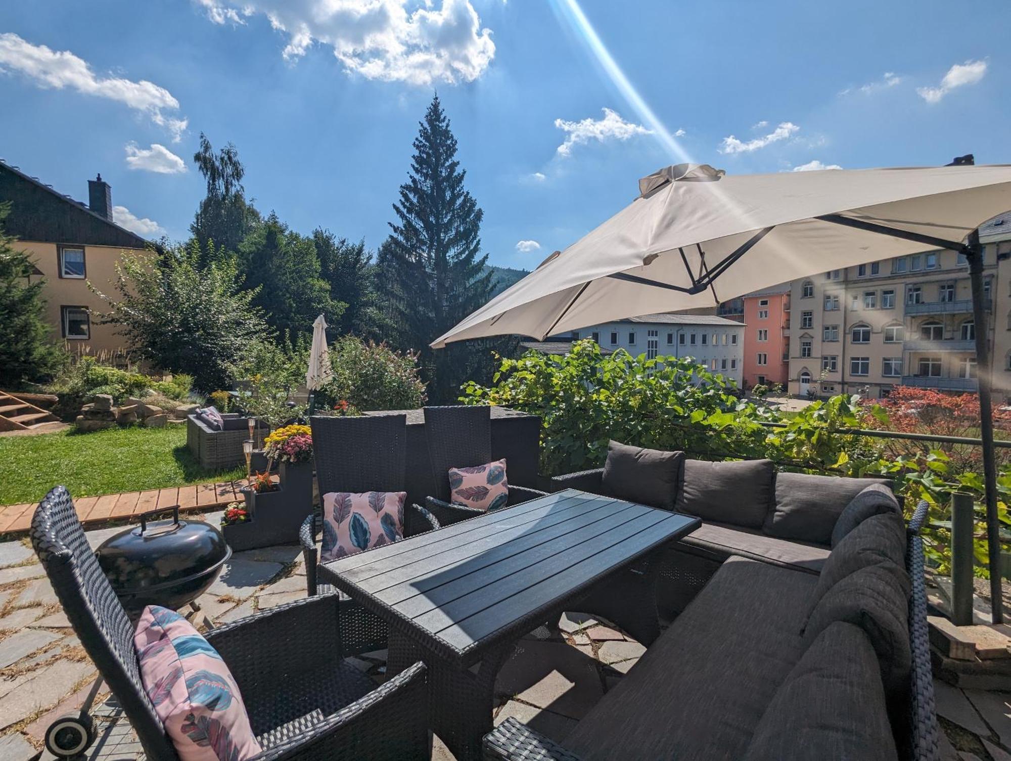 F4 - Urlaubsmagie - Grosse Wohnung Fuer Bis Zu 10 Personen Sebnitz Esterno foto