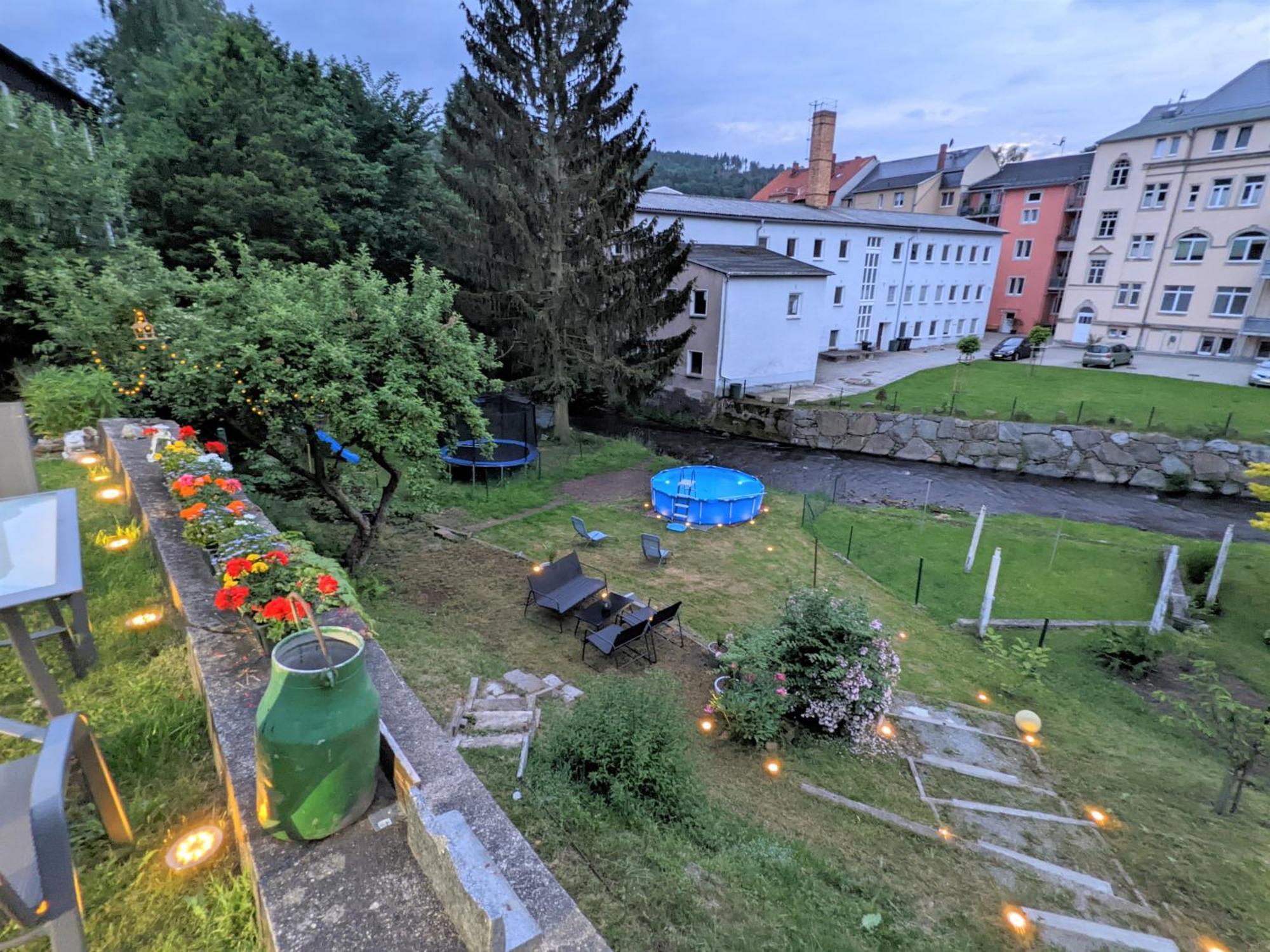 F4 - Urlaubsmagie - Grosse Wohnung Fuer Bis Zu 10 Personen Sebnitz Esterno foto