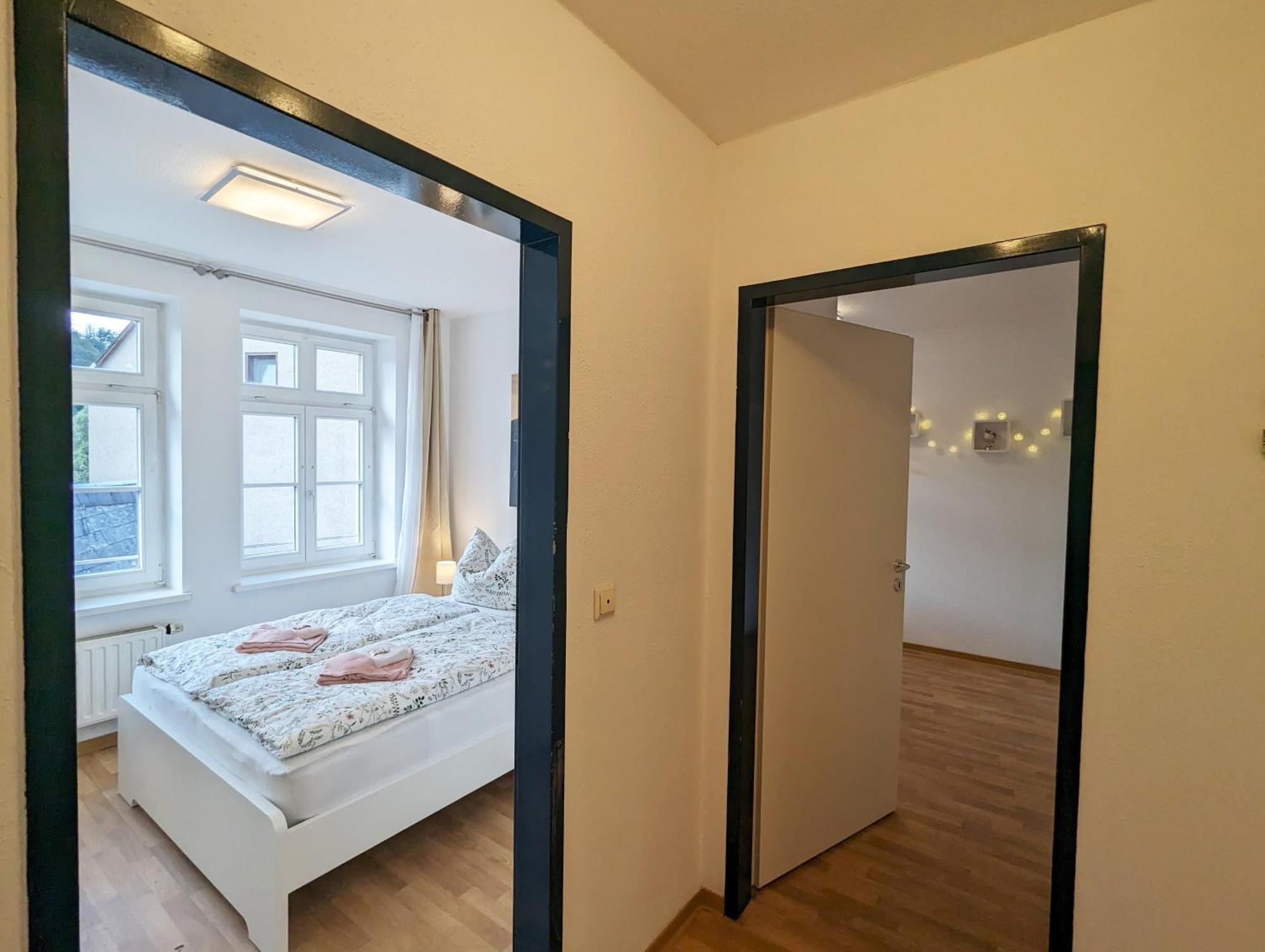 F4 - Urlaubsmagie - Grosse Wohnung Fuer Bis Zu 10 Personen Sebnitz Esterno foto